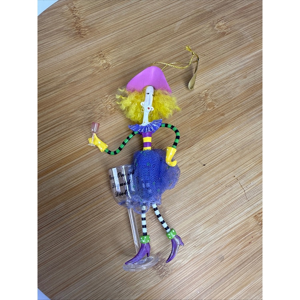 Dolly Mamas Liquid Diet Happy Hour Witch Ornament Wine‎ Glass Drink Drinker Gift